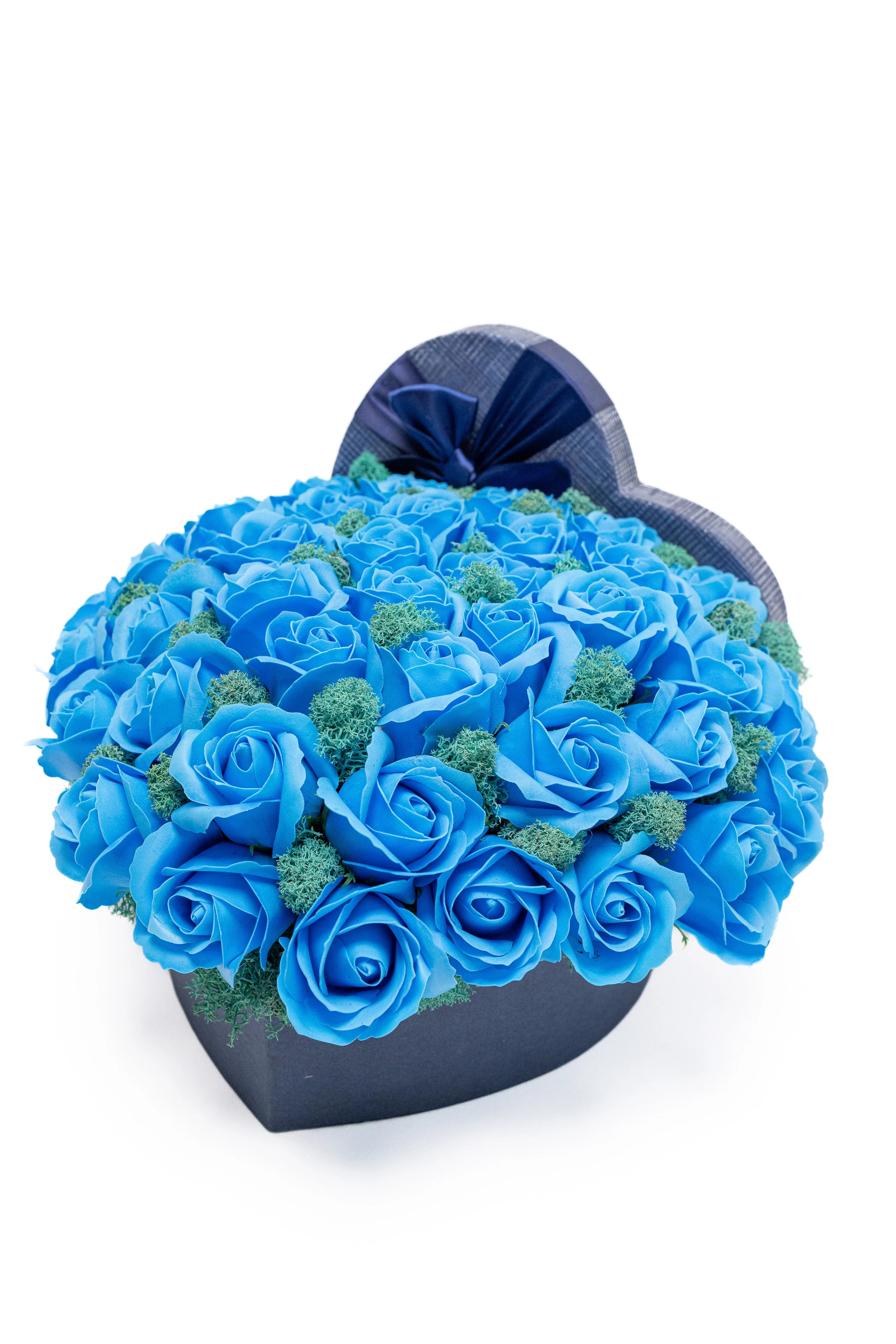Aranjament Sapphire în Cutie Inimă bleumarin